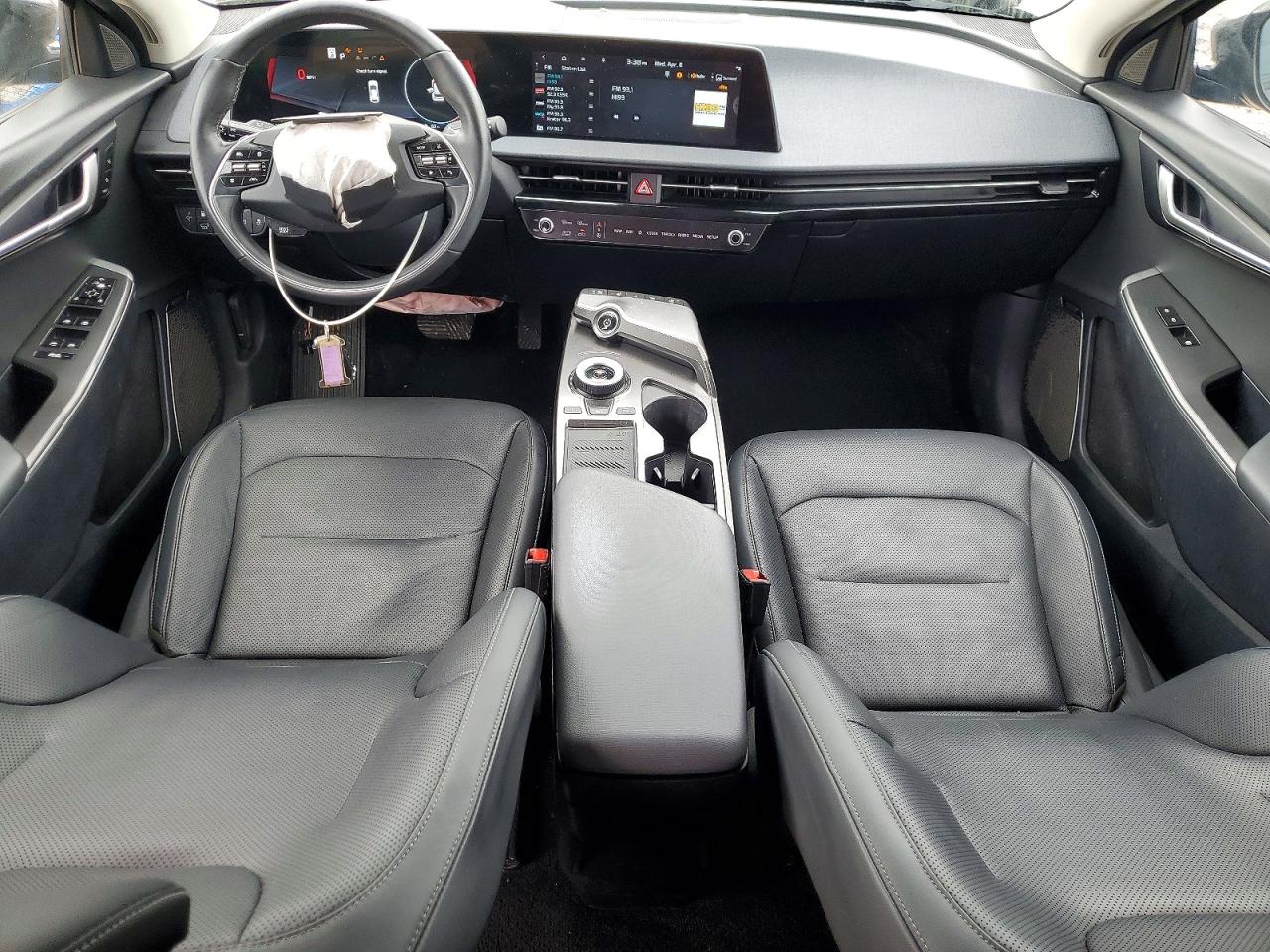 2024 KIA EV6 WIND photo 15