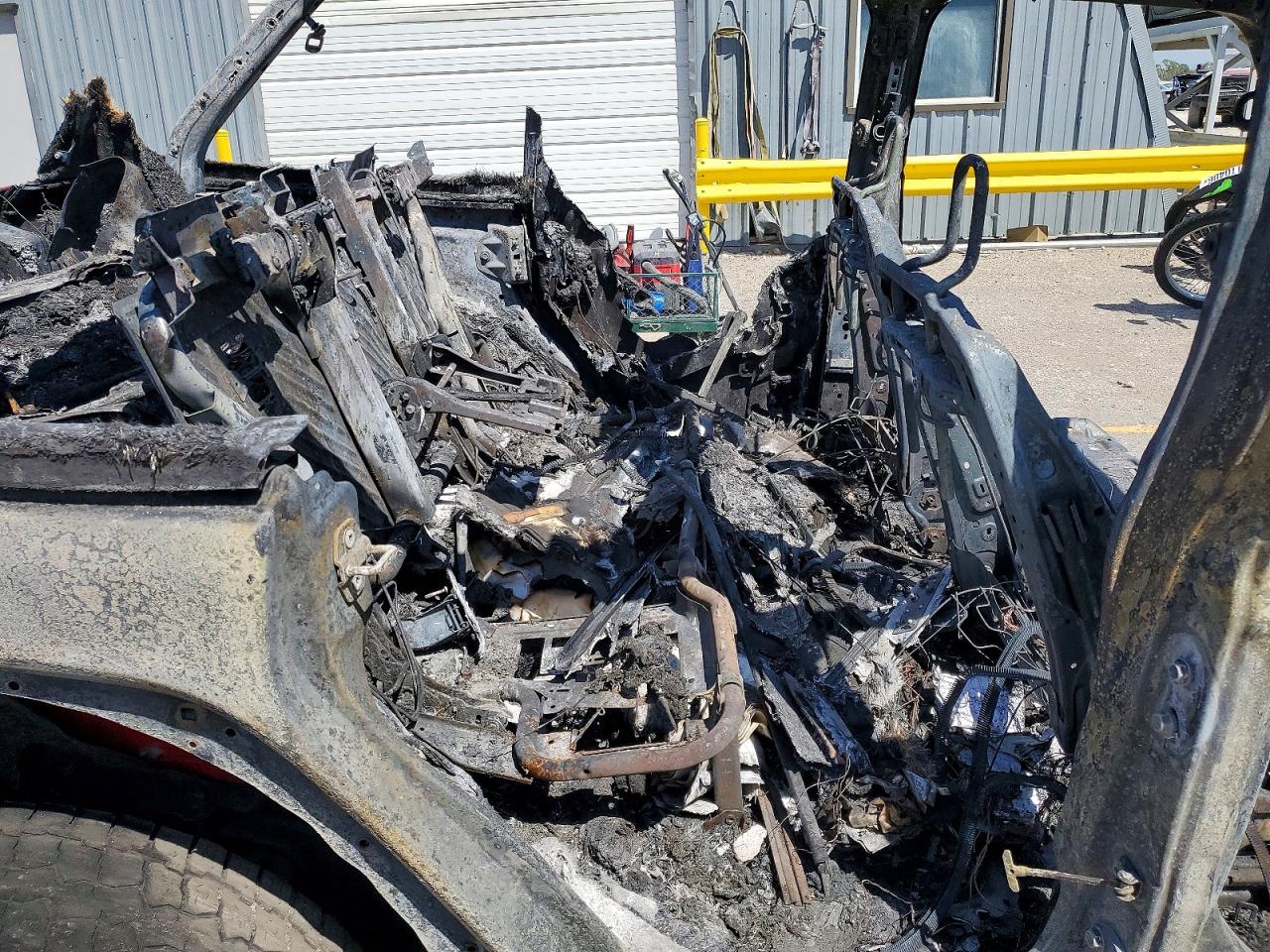 2019 JEEP WRANGLER UNLIMITED SAHARA photo 21