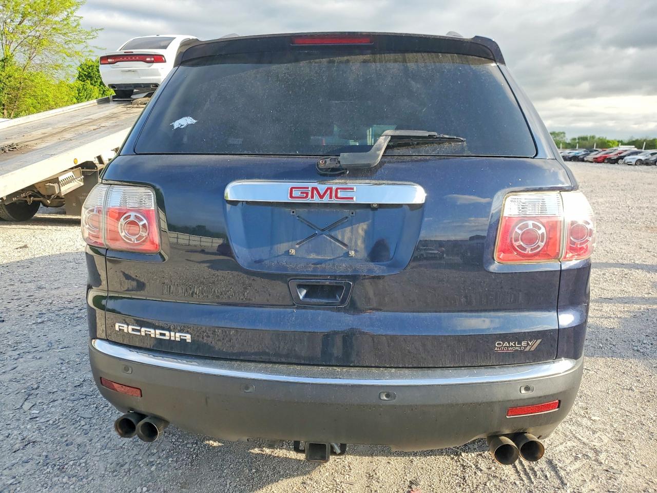 2011 GMC ACADIA SLT-2 photo 11