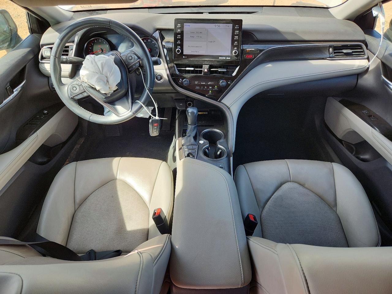 2022 TOYOTA CAMRY XSE photo 22