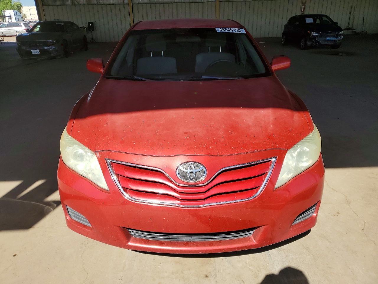 2011 TOYOTA CAMRY photo 5