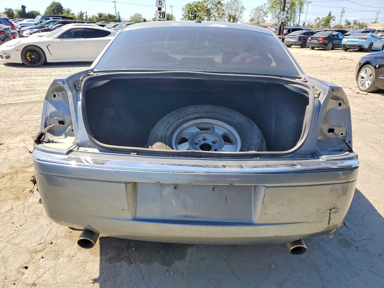 2006 CHRYSLER 300C photo 11