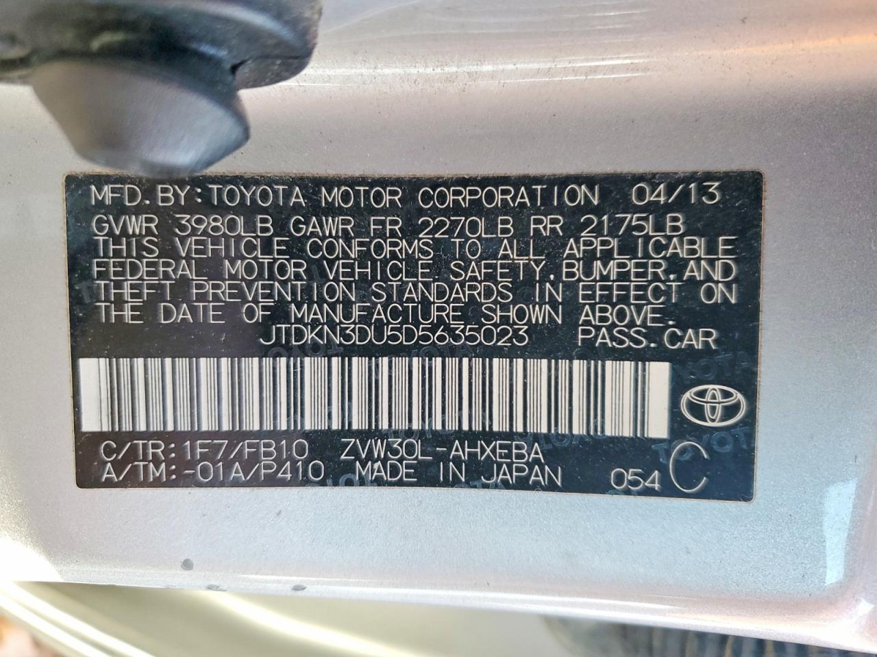 2013 TOYOTA PRIUS TWO photo 12