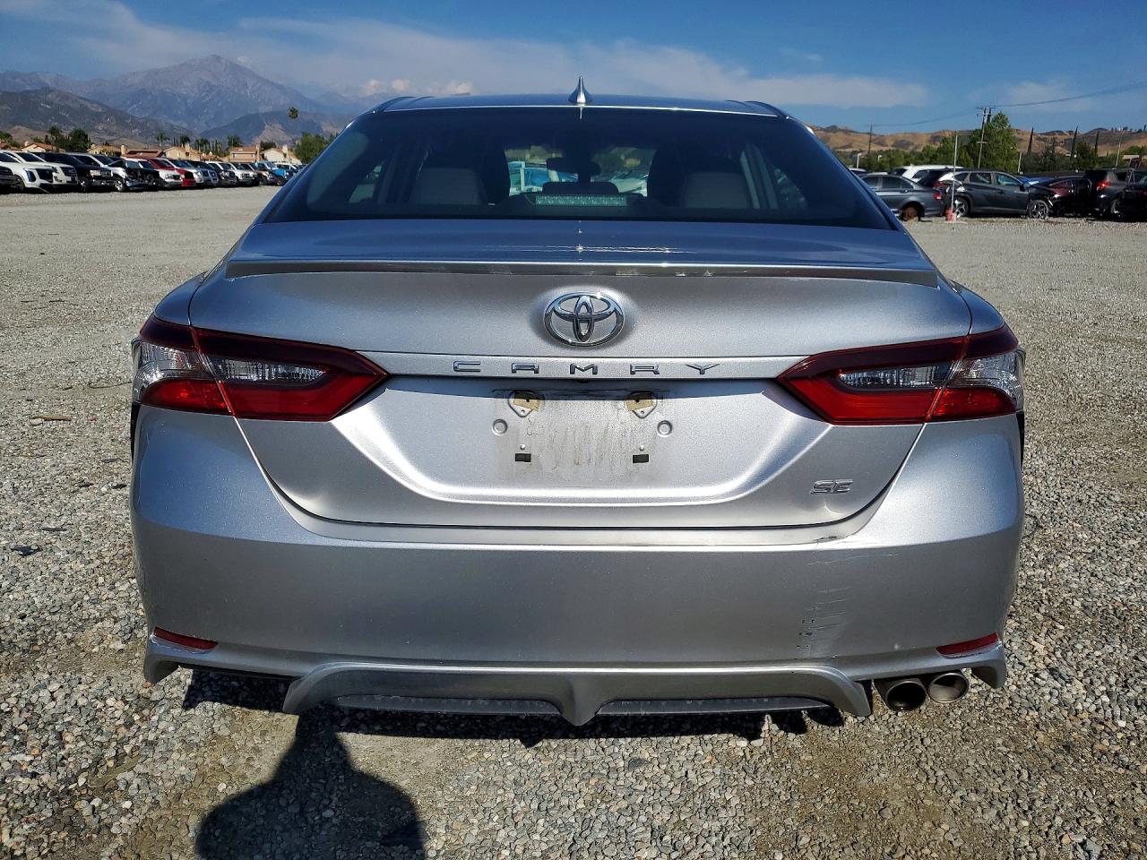 2023 TOYOTA CAMRY SE photo 6
