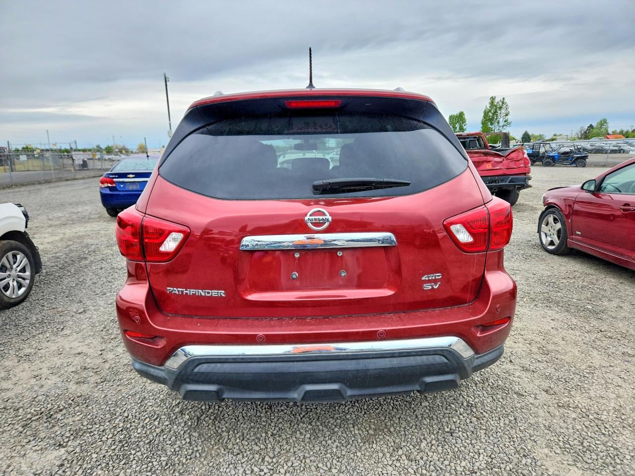 2017 NISSAN PATHFINDER SV photo 11