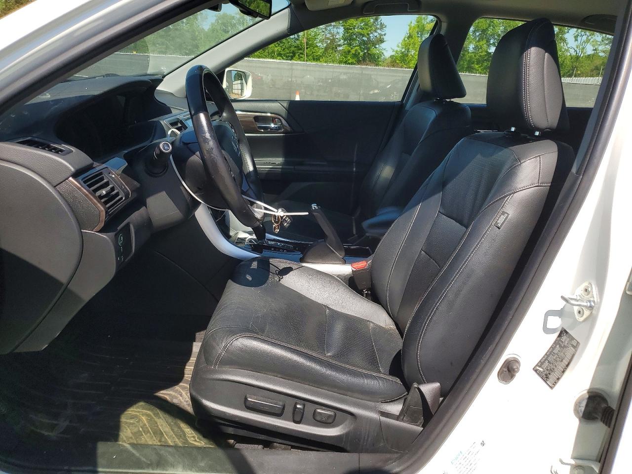 2017 HONDA ACCORD TOURING HYBRID photo 19