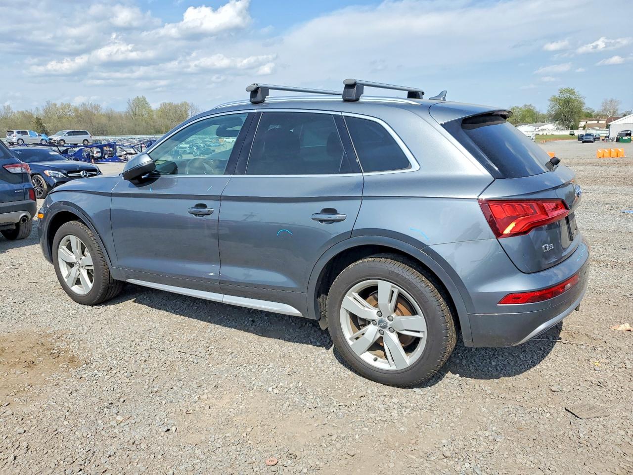 2019 AUDI Q5 PREMIUM PLUS photo 3