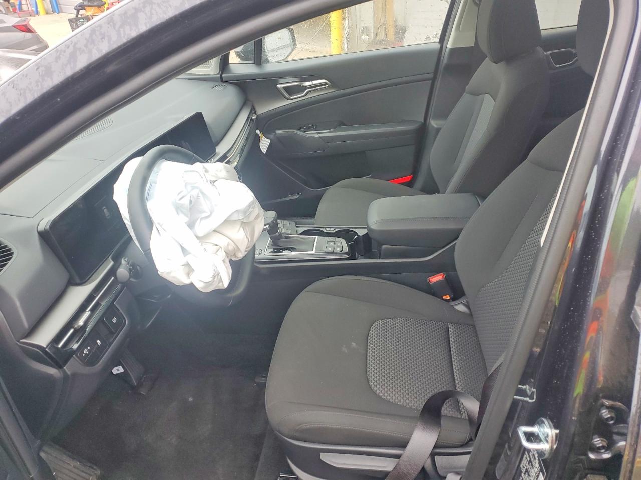 2026 KIA SPORTAGE LX photo 19
