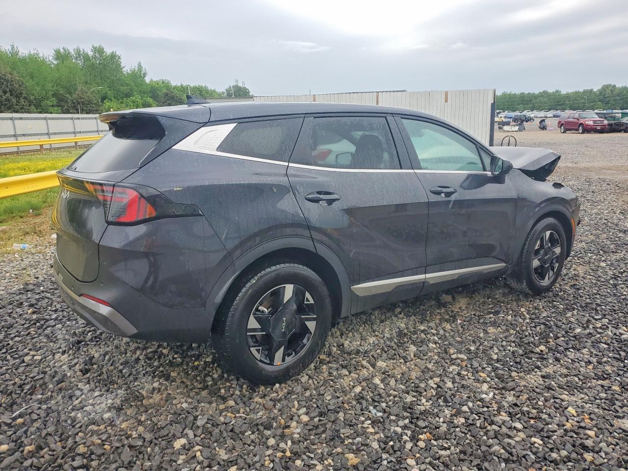 2026 KIA SPORTAGE LX photo 7