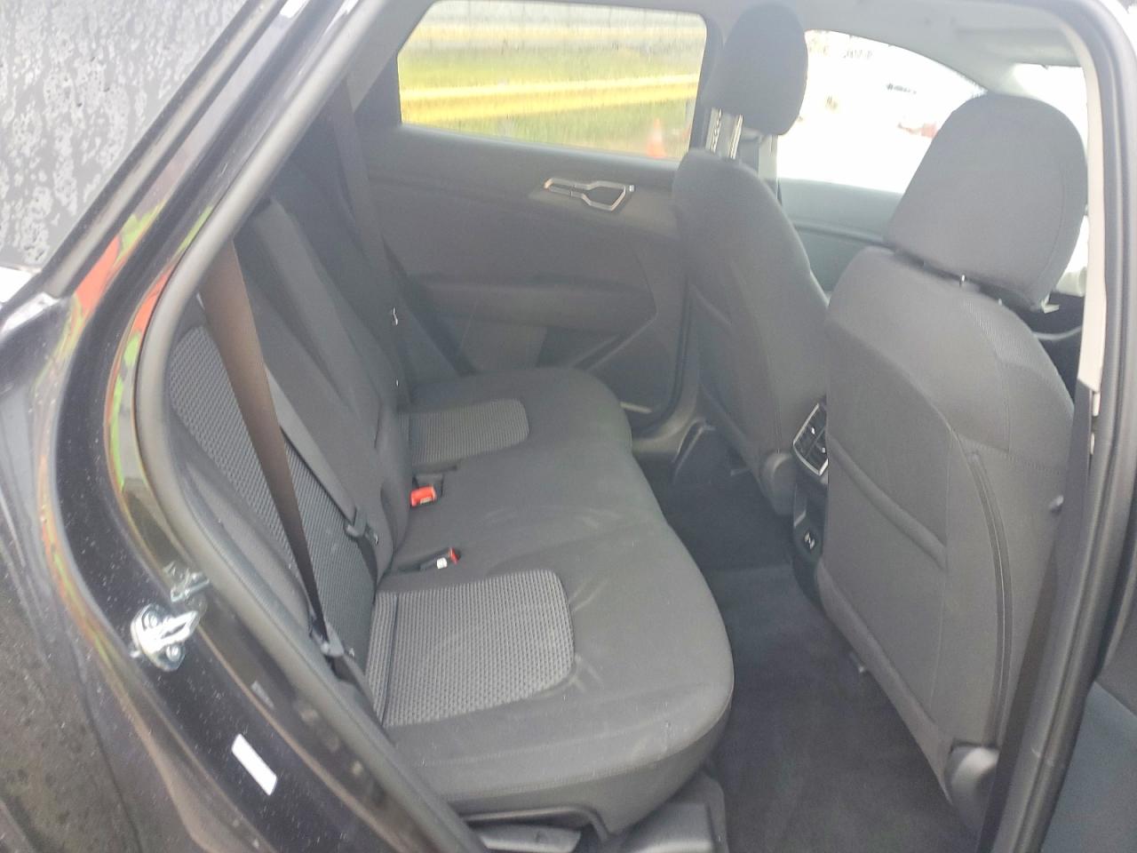 2026 KIA SPORTAGE LX photo 28