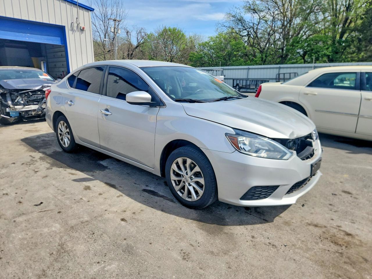 2018 NISSAN SENTRA SV photo 7