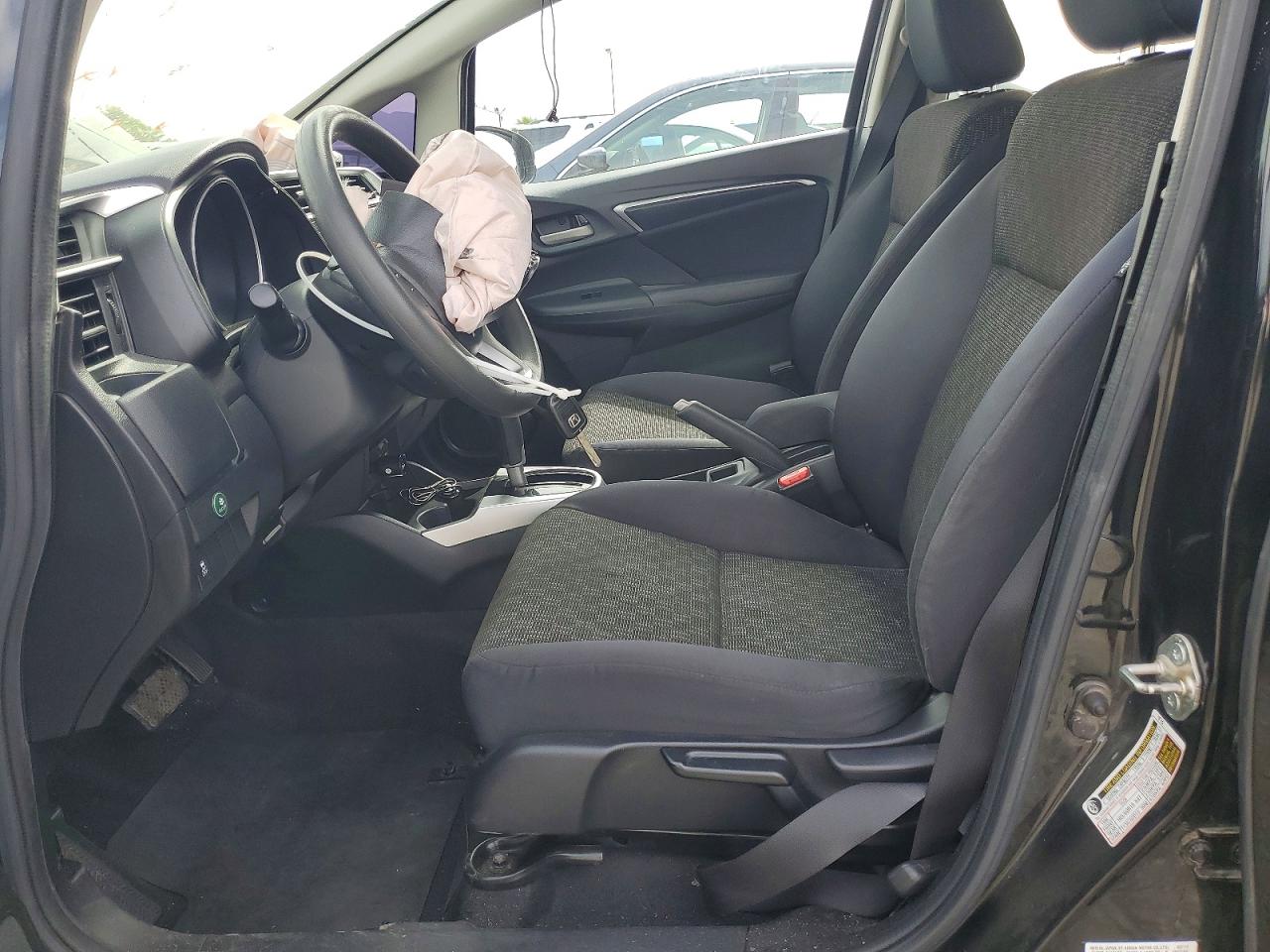 2017 HONDA FIT LX photo 19