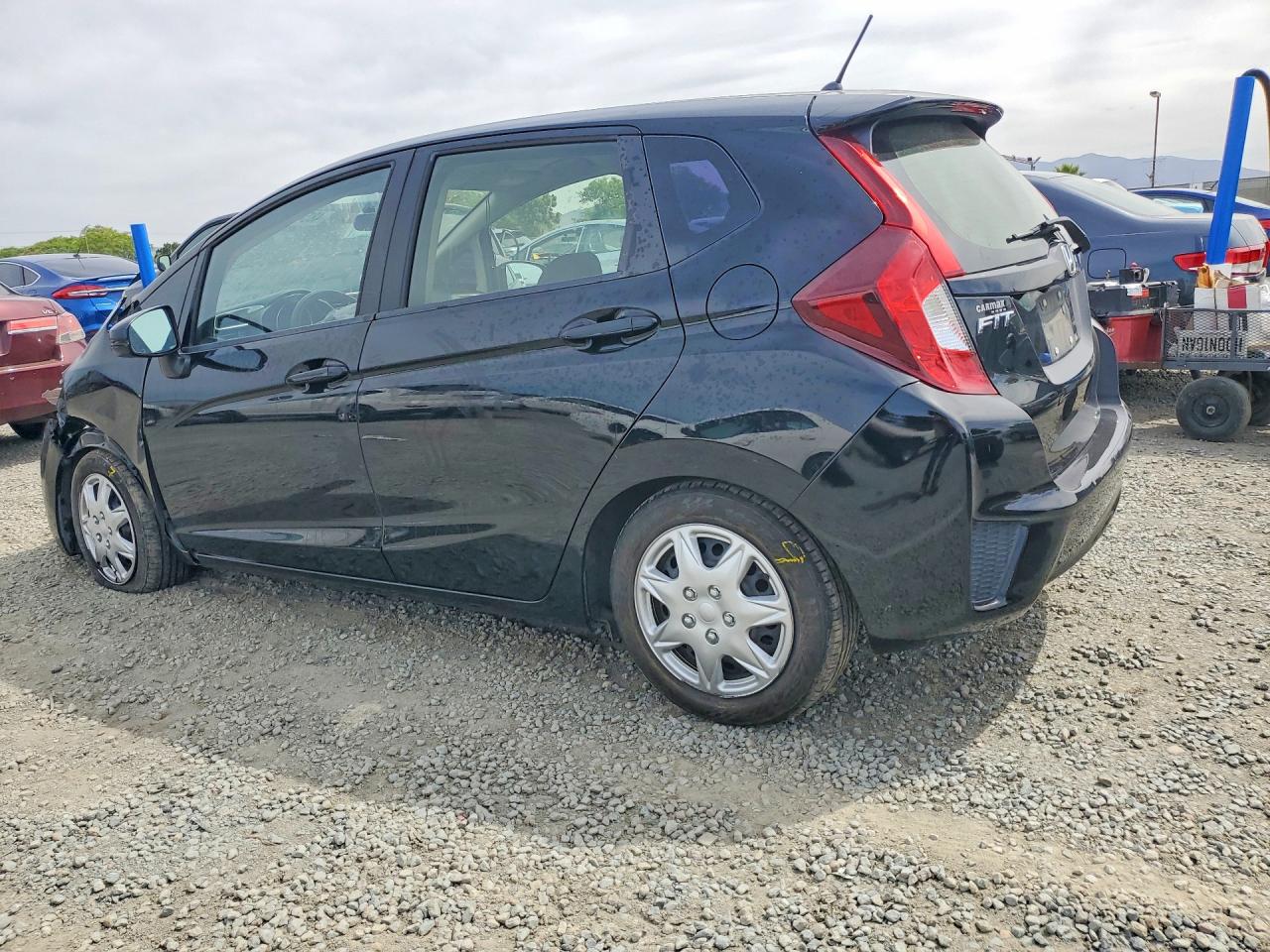 2017 HONDA FIT LX photo 4