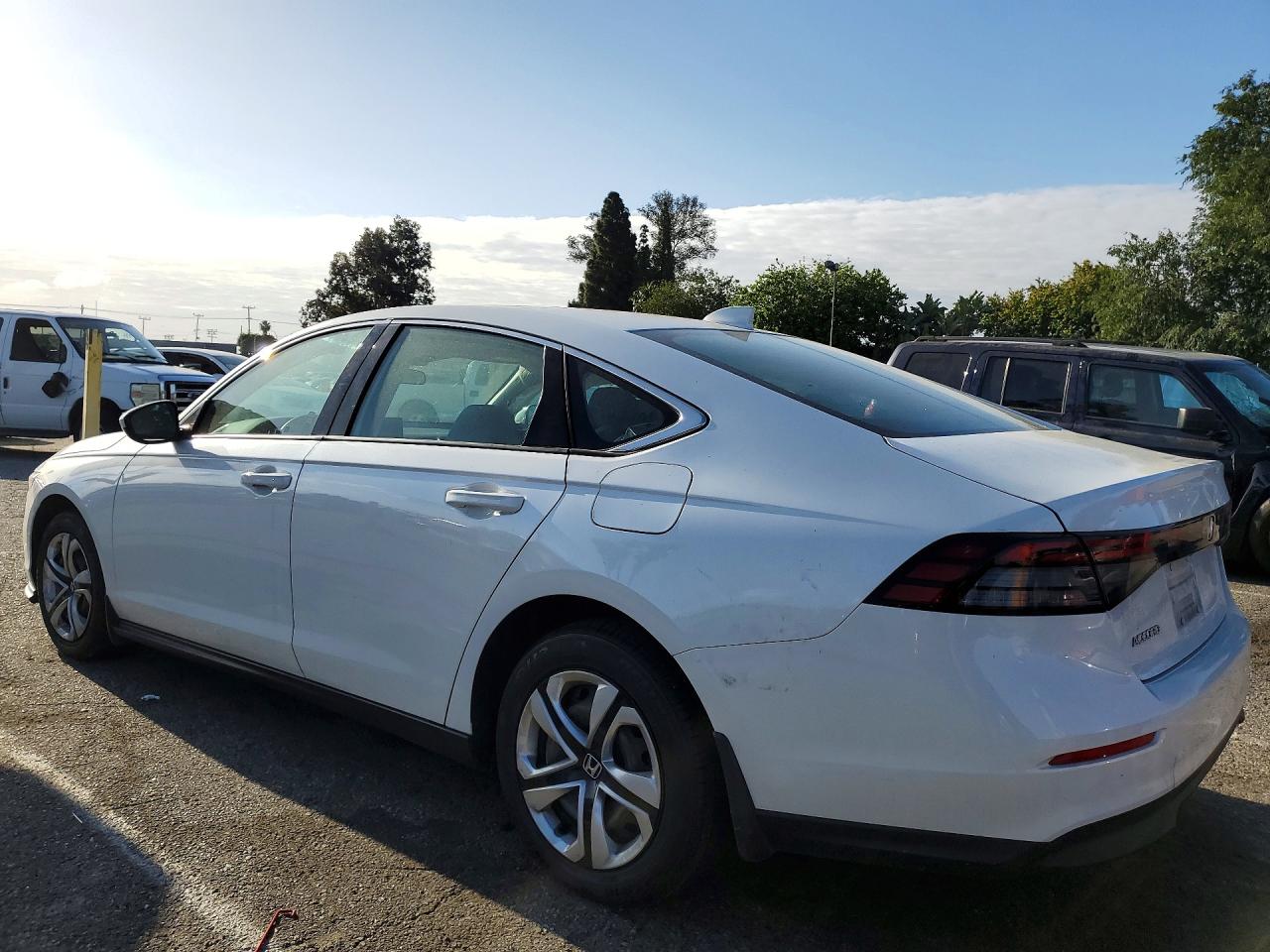 2024 HONDA ACCORD EX photo 3