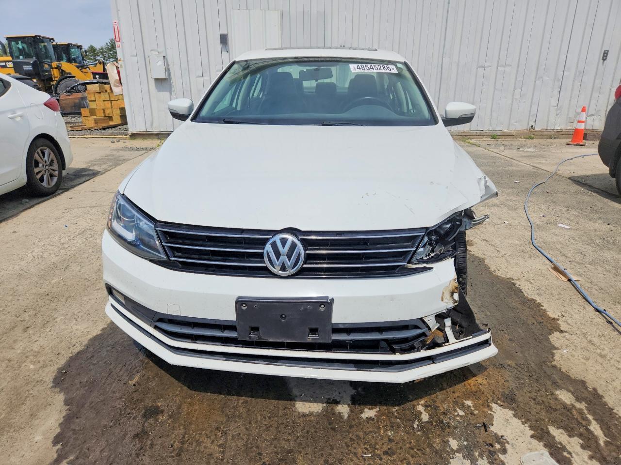 2015 VOLKSWAGEN JETTA SE photo 13