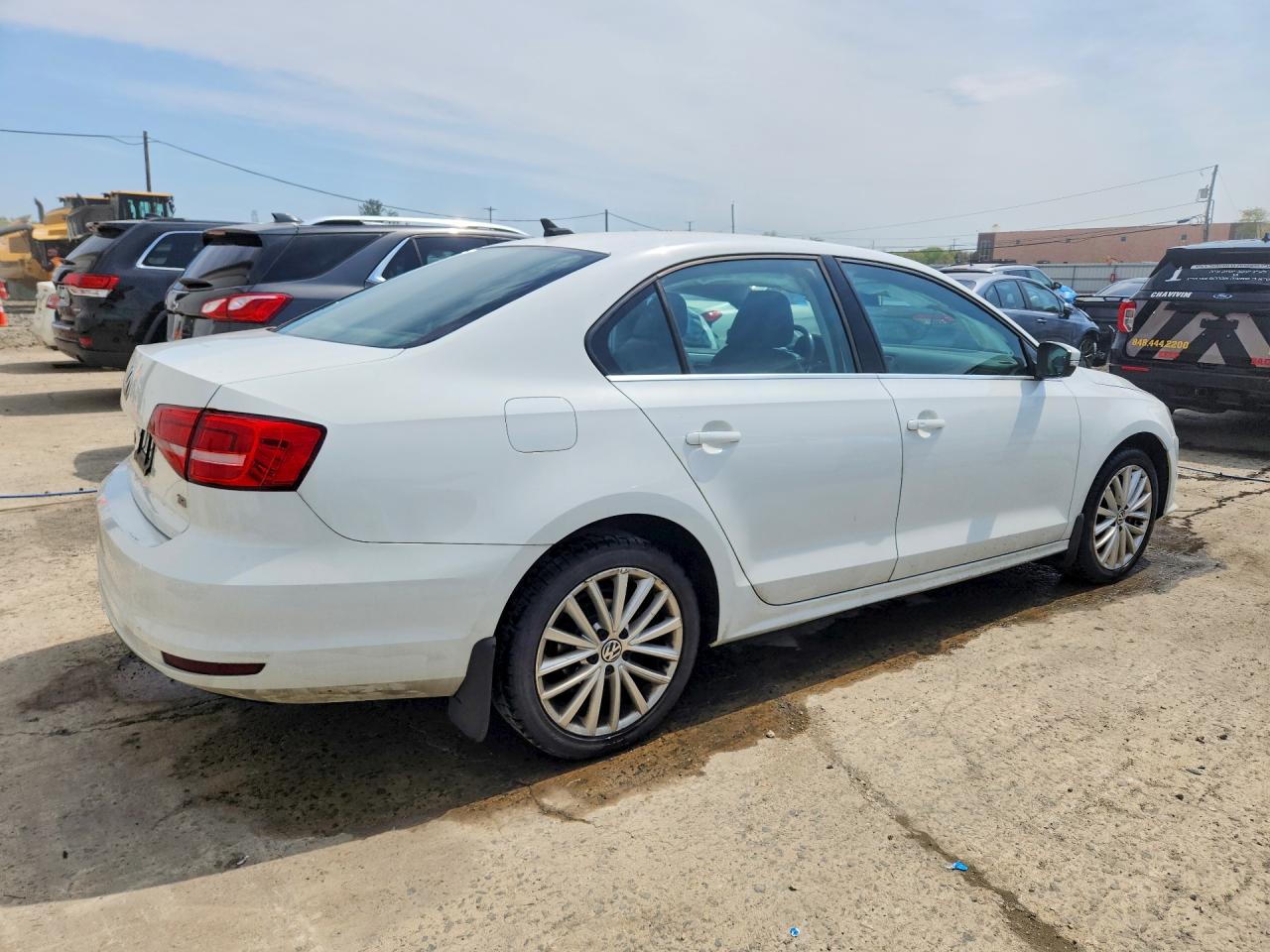 2015 VOLKSWAGEN JETTA SE photo 7