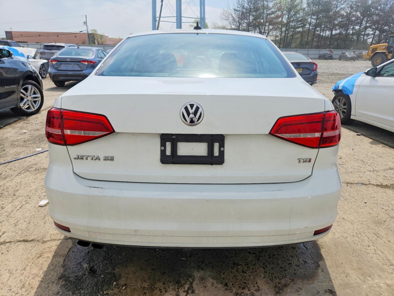 2015 VOLKSWAGEN JETTA SE photo 16