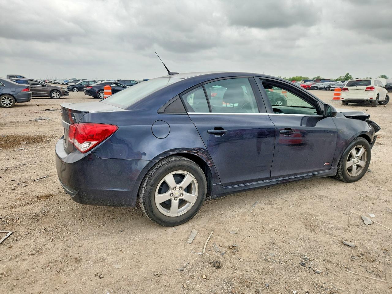 2014 CHEVROLET CRUZE LT photo 5