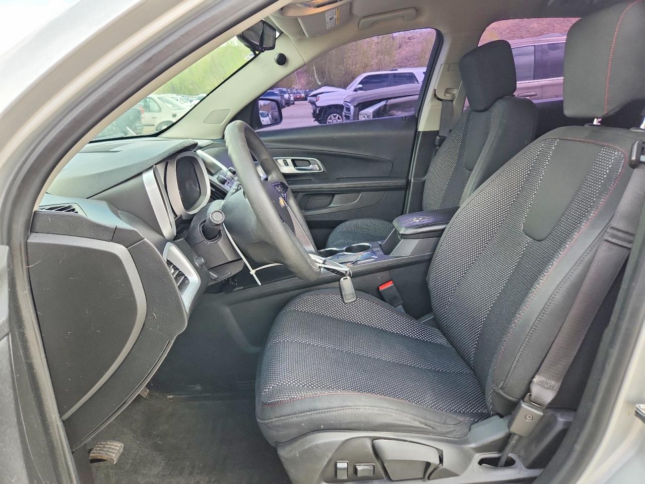 2017 CHEVROLET EQUINOX LS photo 13