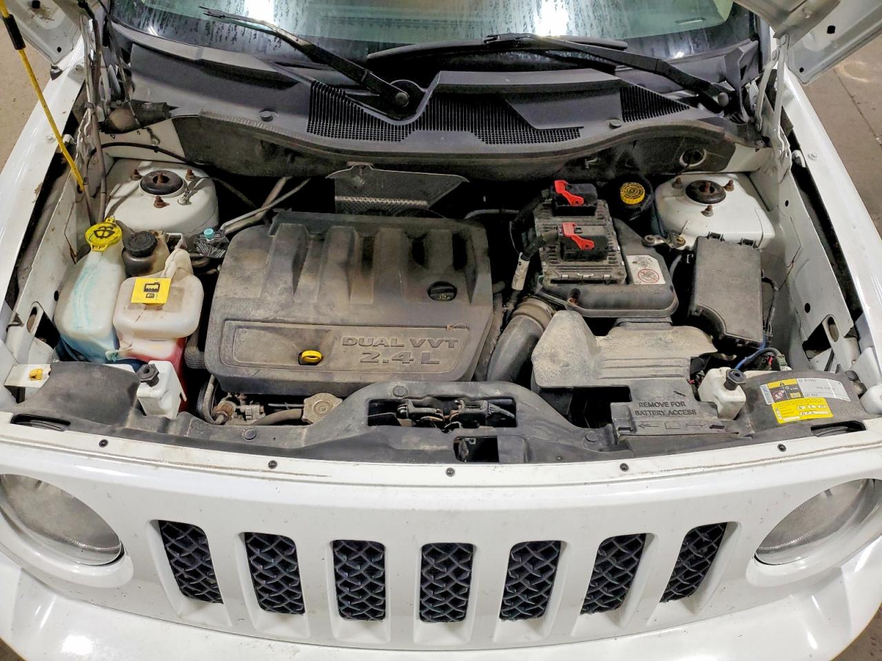 2014 JEEP PATRIOT SPORT photo 34