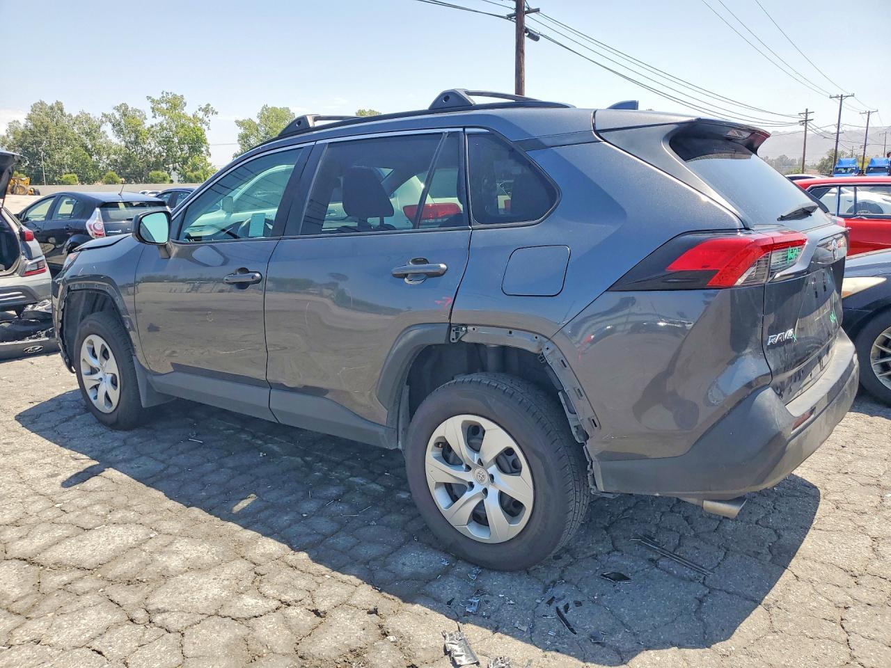 2019 TOYOTA RAV4 LE photo 2
