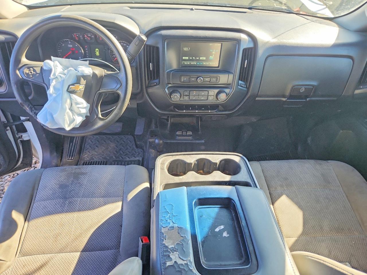 2018 CHEVROLET SILVERADO K1500 CUSTOM photo 15