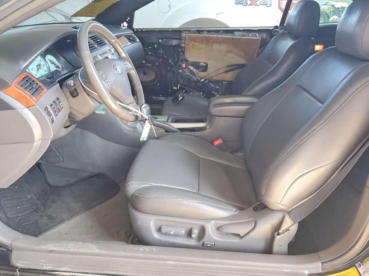 2006 TOYOTA CAMRY SOLARA SLE V6 photo 7