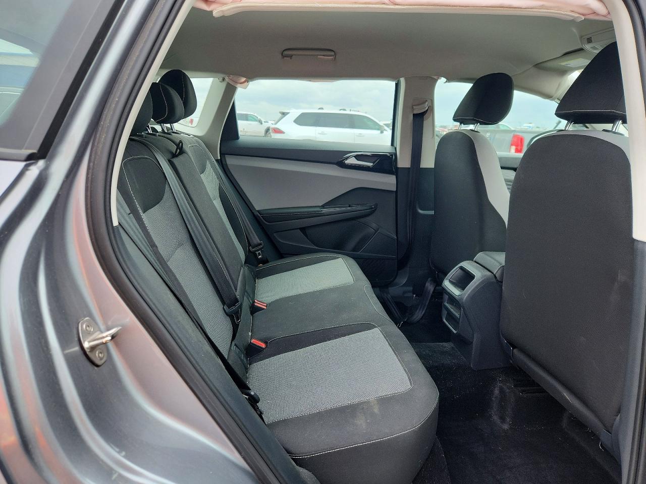 2024 VOLKSWAGEN TAOS S photo 11