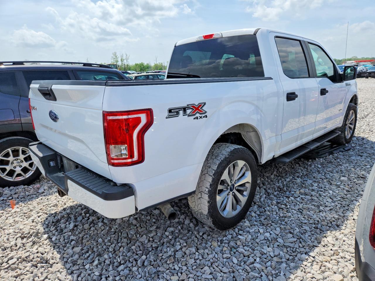 2017 FORD F150 SUPERCREW photo 7