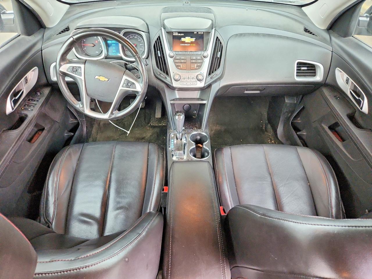2017 CHEVROLET EQUINOX LT photo 8
