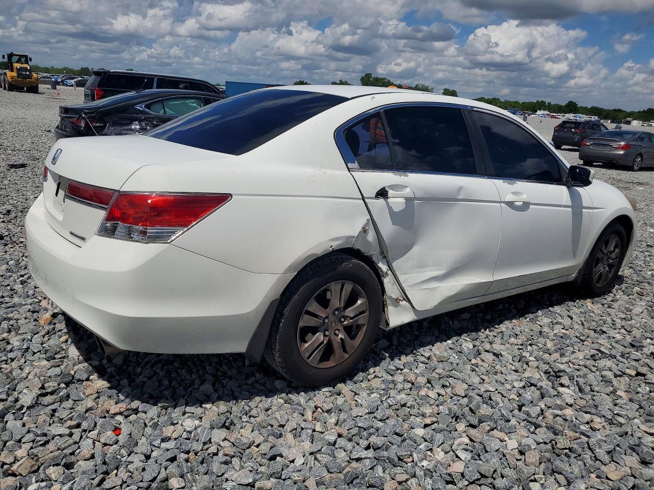 2011 HONDA ACCORD SE photo 5