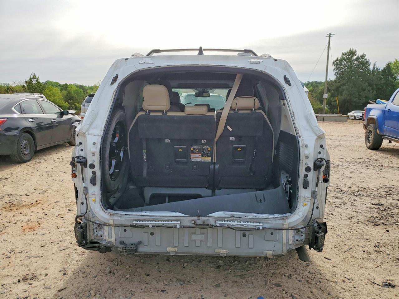 2021 TOYOTA SIENNA XLE 8-PASSENGER photo 11