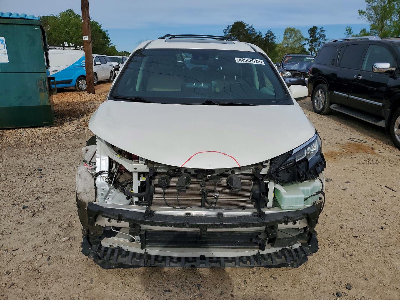 2021 TOYOTA SIENNA XLE 8-PASSENGER photo 9