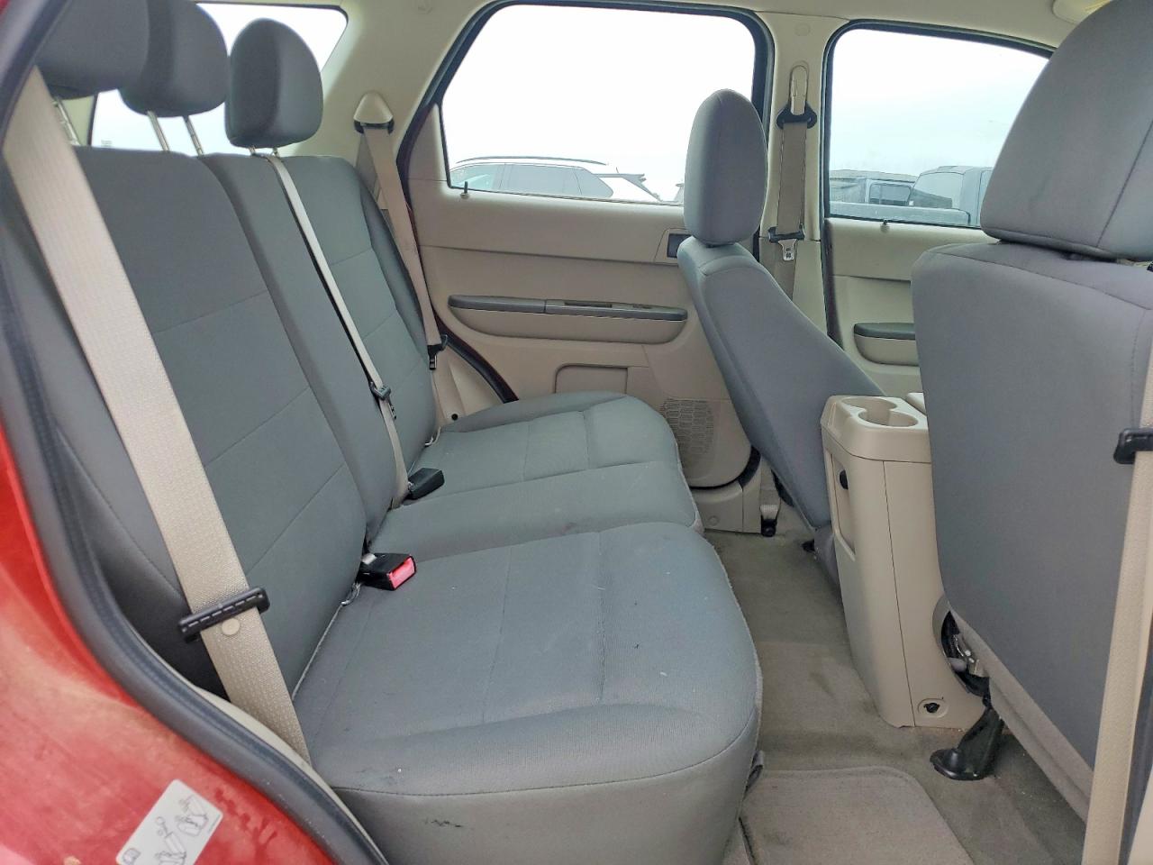 2010 FORD ESCAPE XLS photo 21