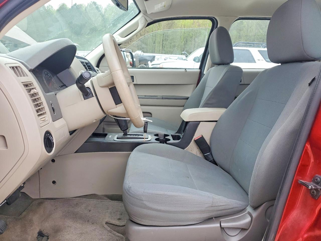 2010 FORD ESCAPE XLS photo 13