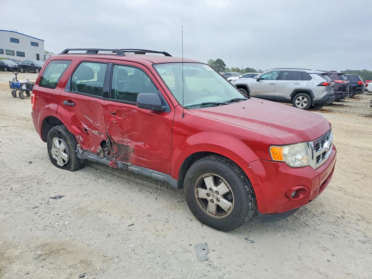 2010 FORD ESCAPE XLS photo 7