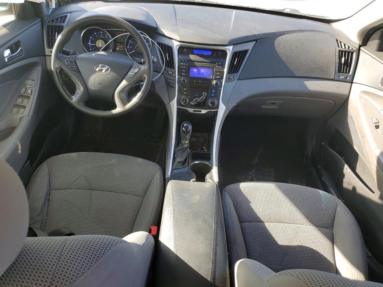 2013 HYUNDAI SONATA GLS photo 15