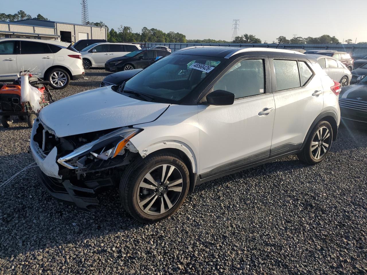 2020 NISSAN KICKS