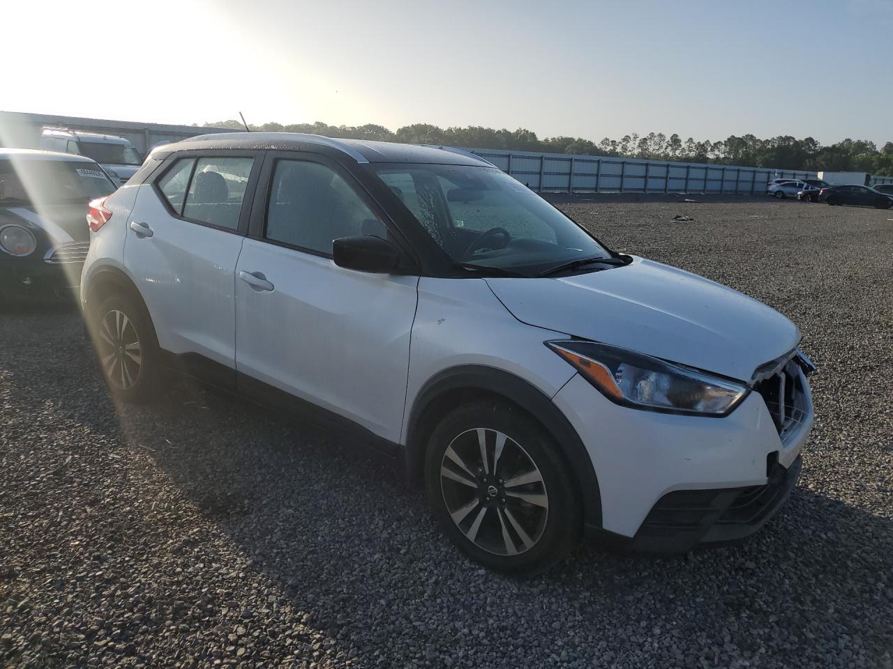 2020 NISSAN KICKS SV photo 7