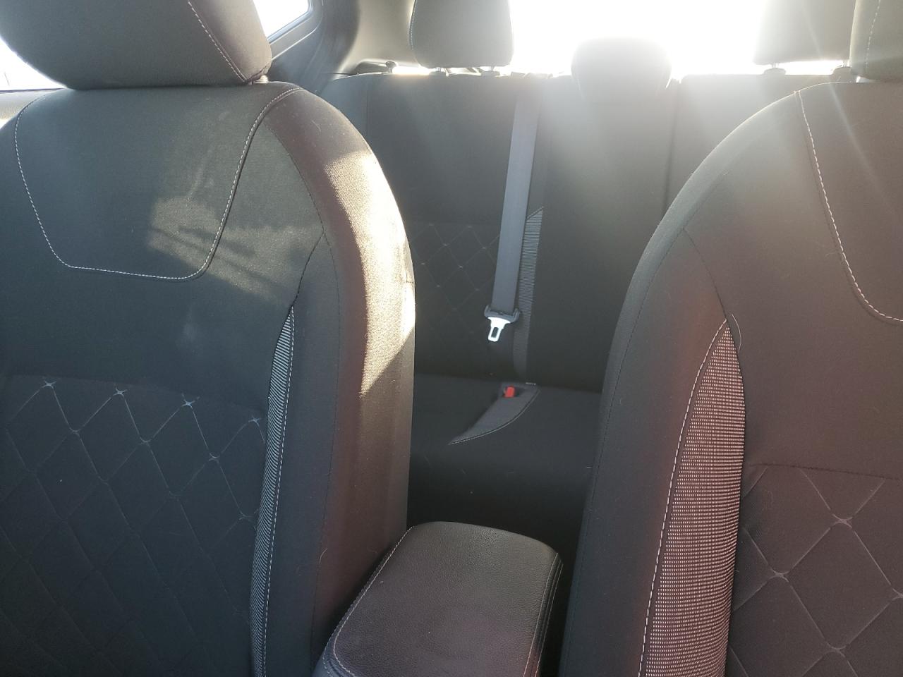 2020 NISSAN KICKS SV photo 19