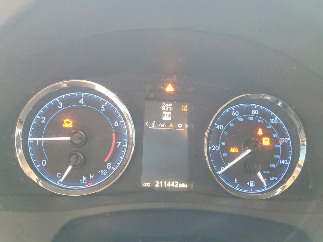 2017 TOYOTA COROLLA SE photo 17