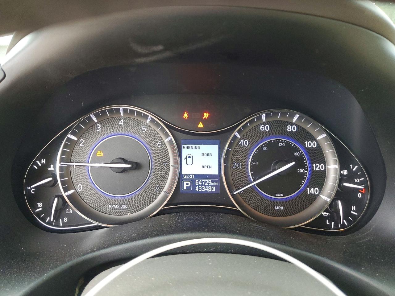 2017 INFINITI QX80 BASE photo 25