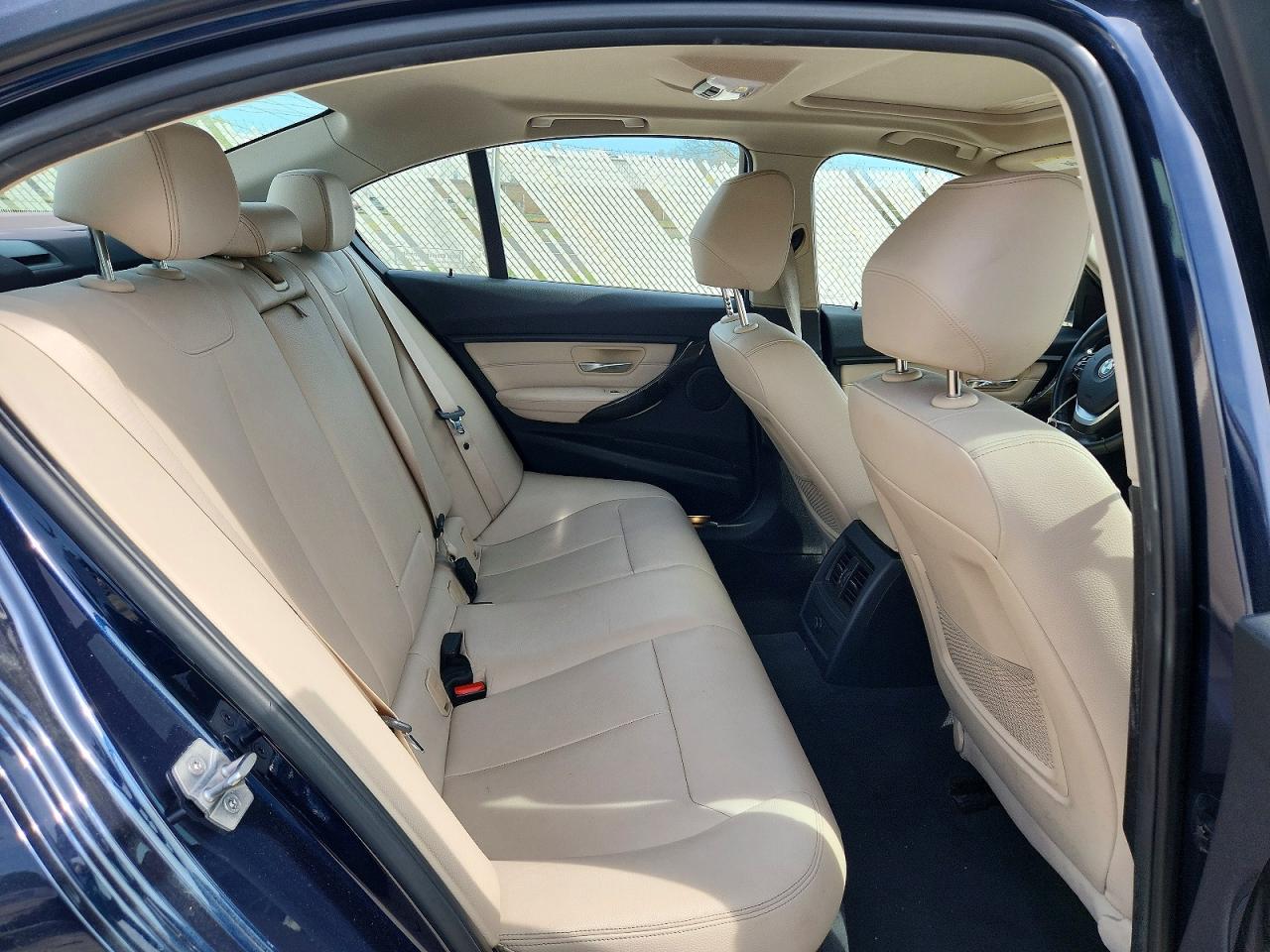 2015 BMW 328 I SULEV photo 10