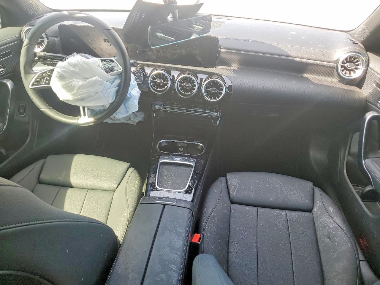 2026 MERCEDES-BENZ CLA 250 photo 15