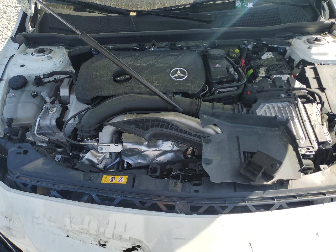 2026 MERCEDES-BENZ CLA 250 photo 21