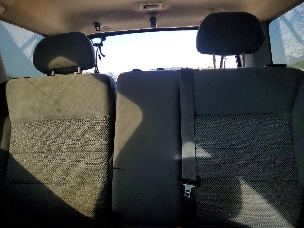 2005 FORD ESCAPE XLT photo 10