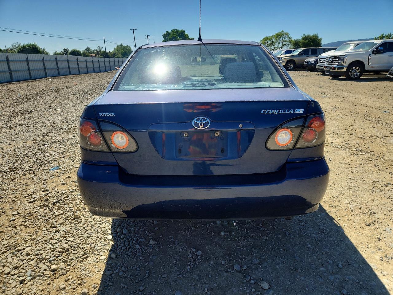 2003 TOYOTA COROLLA LE photo 11