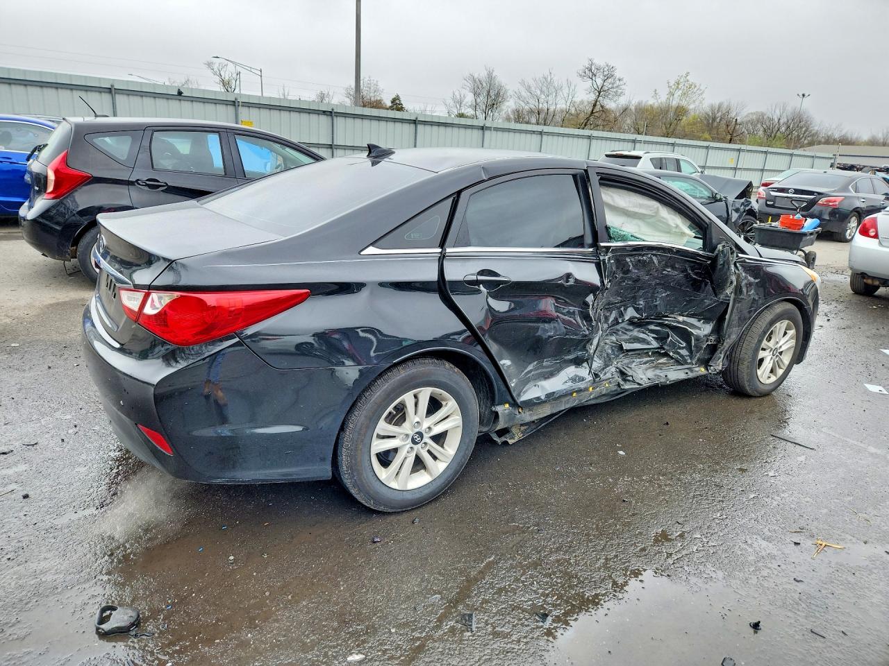 2014 HYUNDAI SONATA GLS photo 7