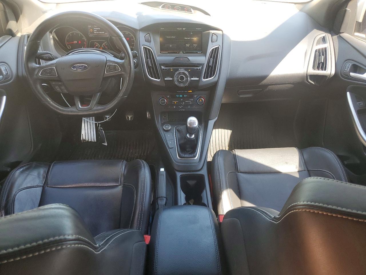 2015 FORD FOCUS ST photo 8