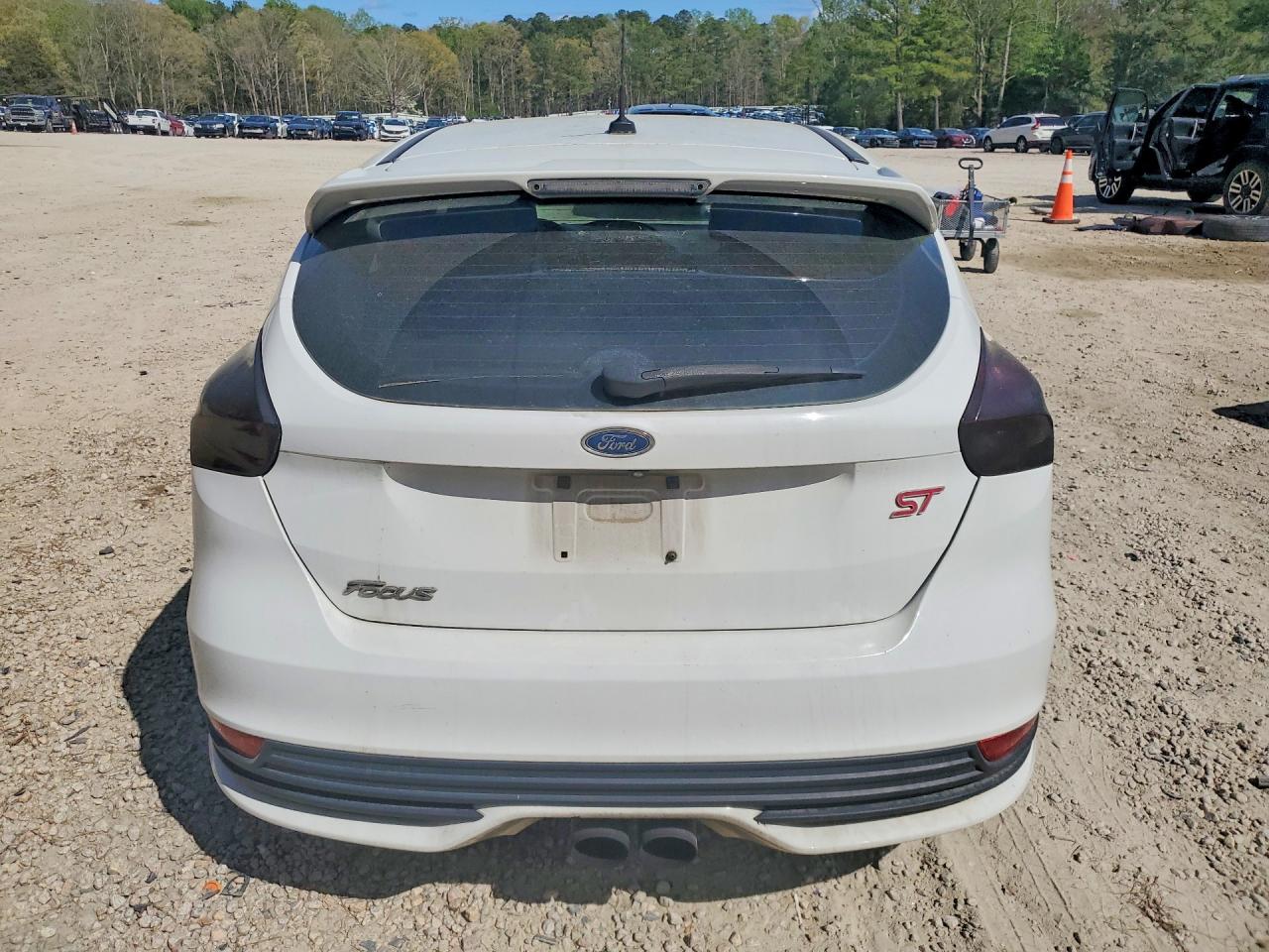 2015 FORD FOCUS ST photo 6